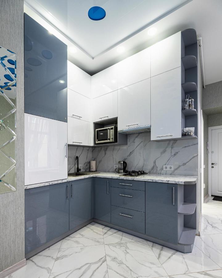 Rynok Square City Center Two Bedroom Apartment! Lviv Luaran gambar