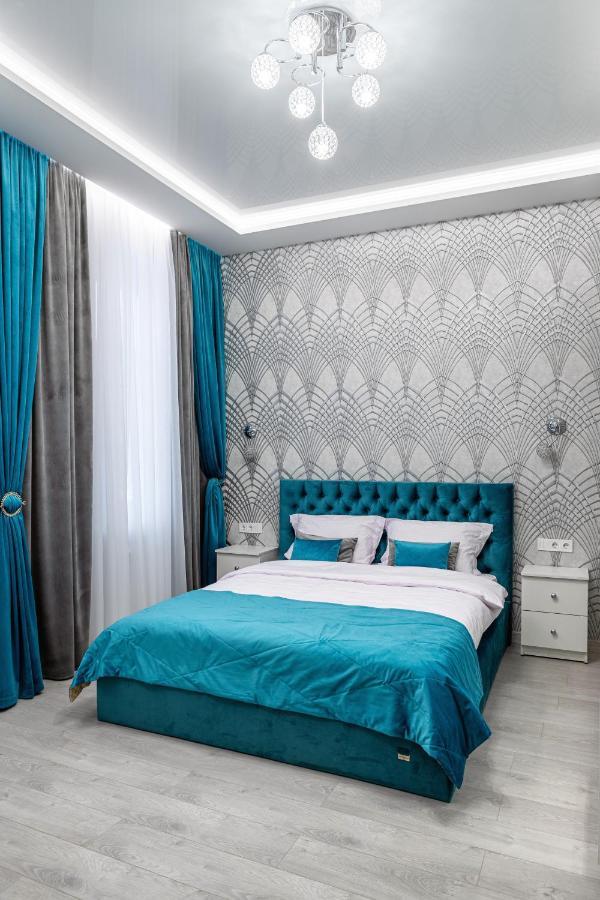 Rynok Square City Center Two Bedroom Apartment! Lviv Luaran gambar