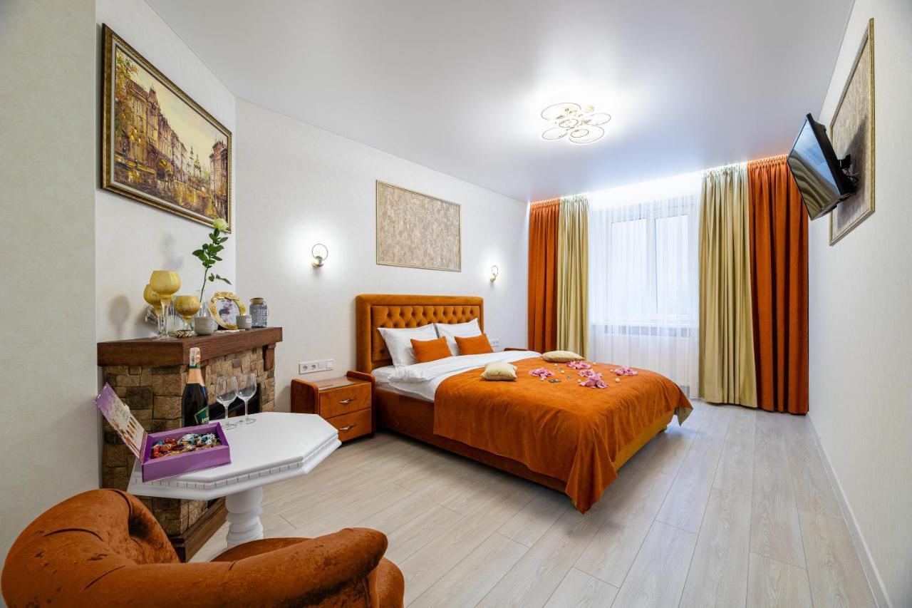 Rynok Square City Center Two Bedroom Apartment! Lviv Luaran gambar
