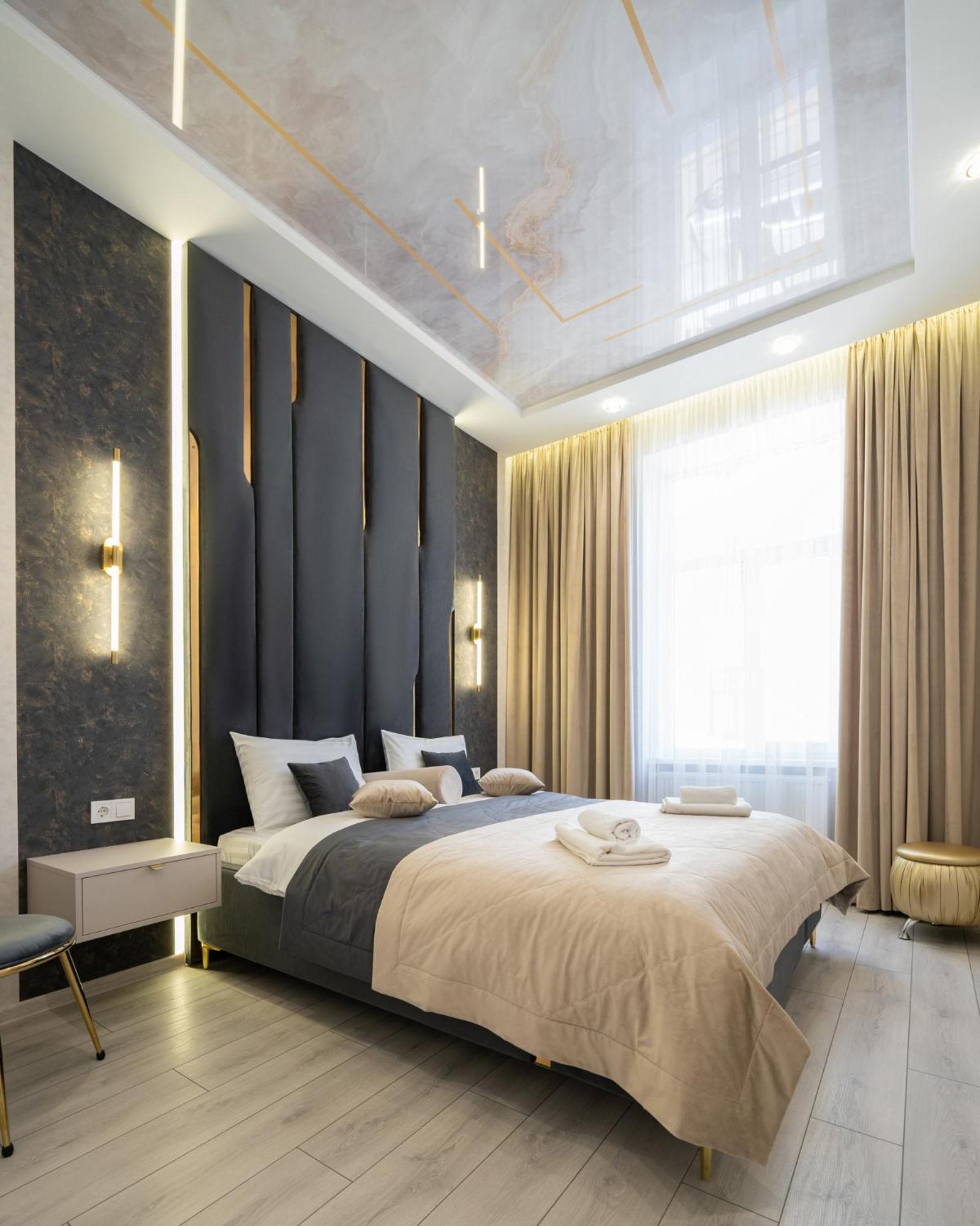 Rynok Square City Center Two Bedroom Apartment! Lviv Luaran gambar